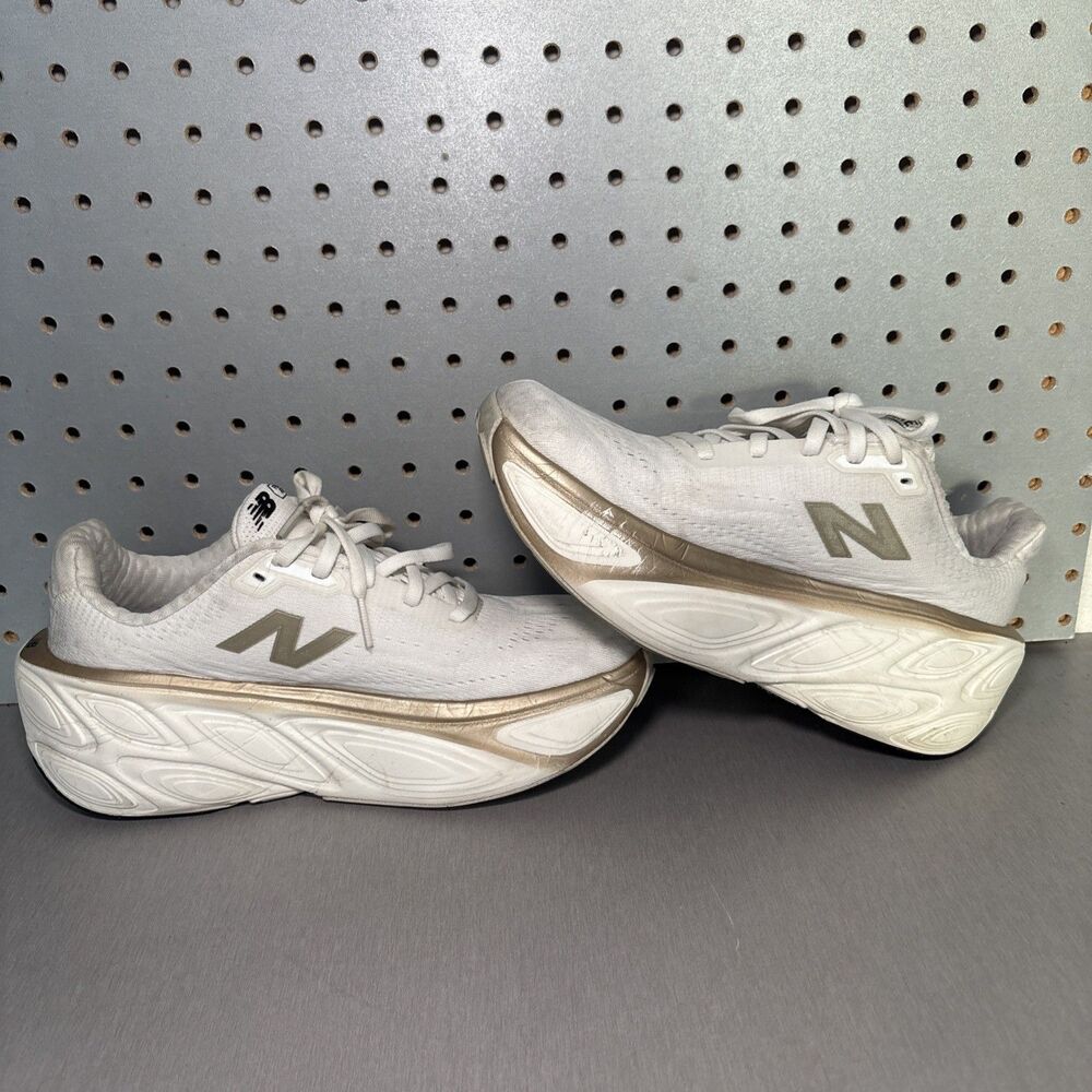 New Balance Fresh Foam X More v5 Womens Sz 8 White Sea Salt Gold Shoes Sneakers - Picture 10 of 16